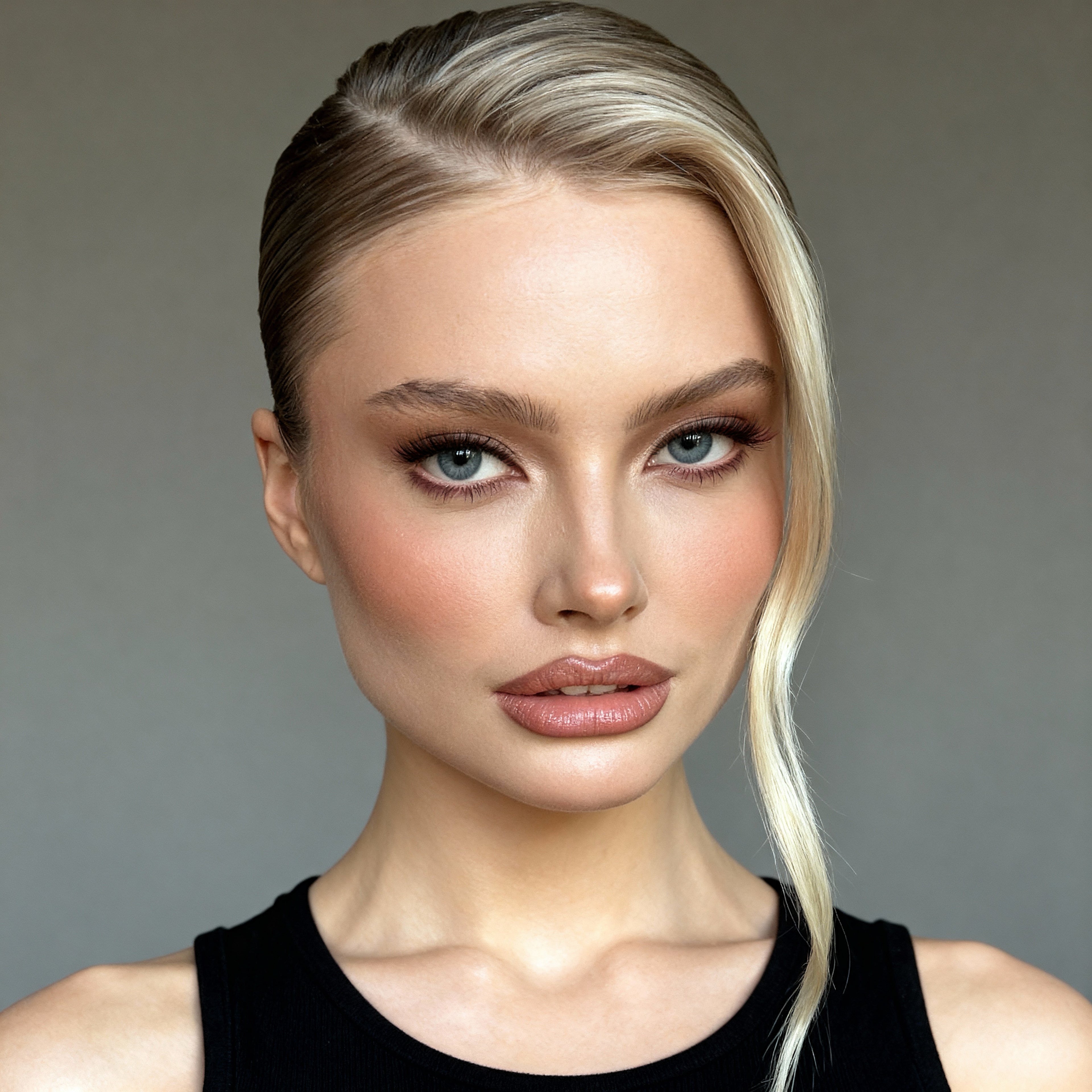 Cute kitty - cluster lashes