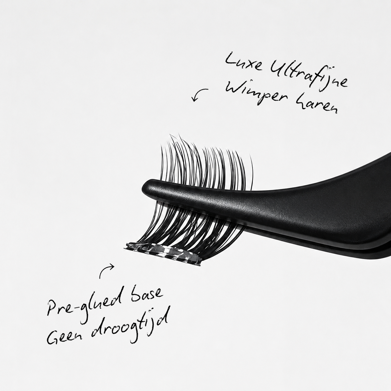 YUMMIE MUMMY             CLUSTER LASHES